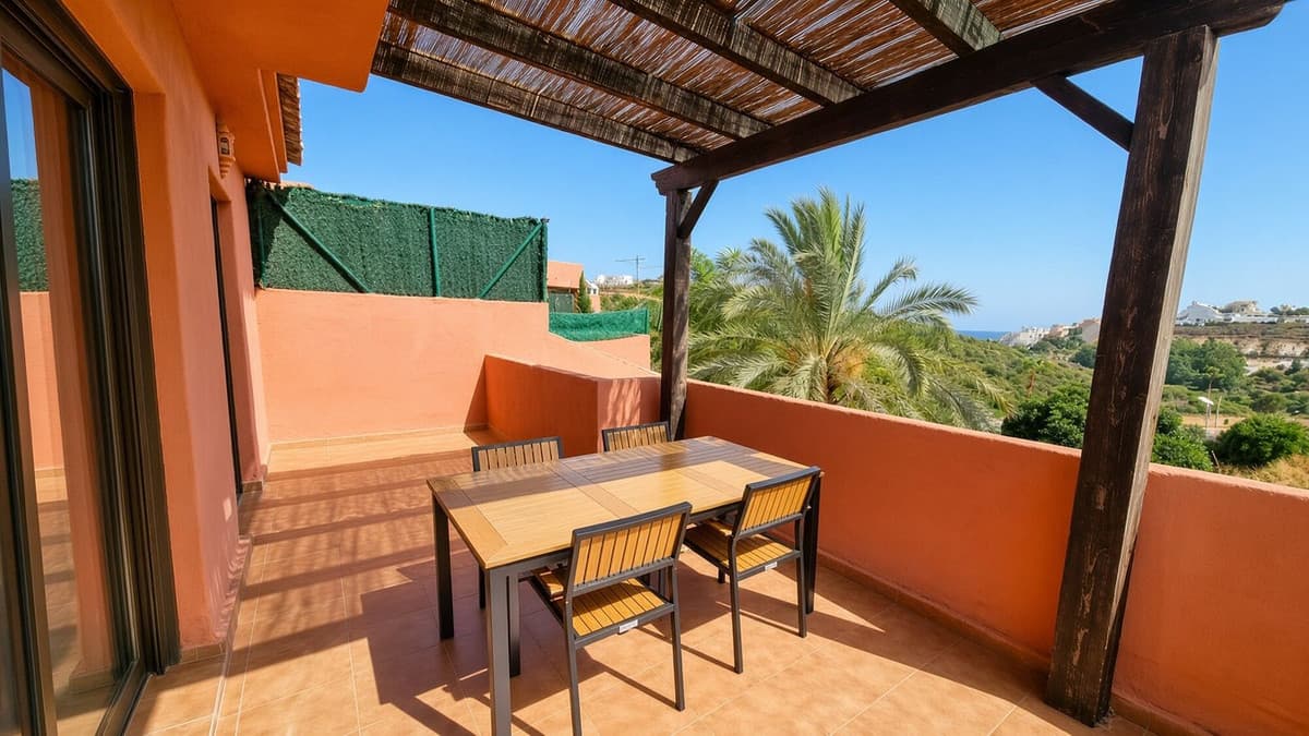 Penthouse in Casares — photo 3 of 10