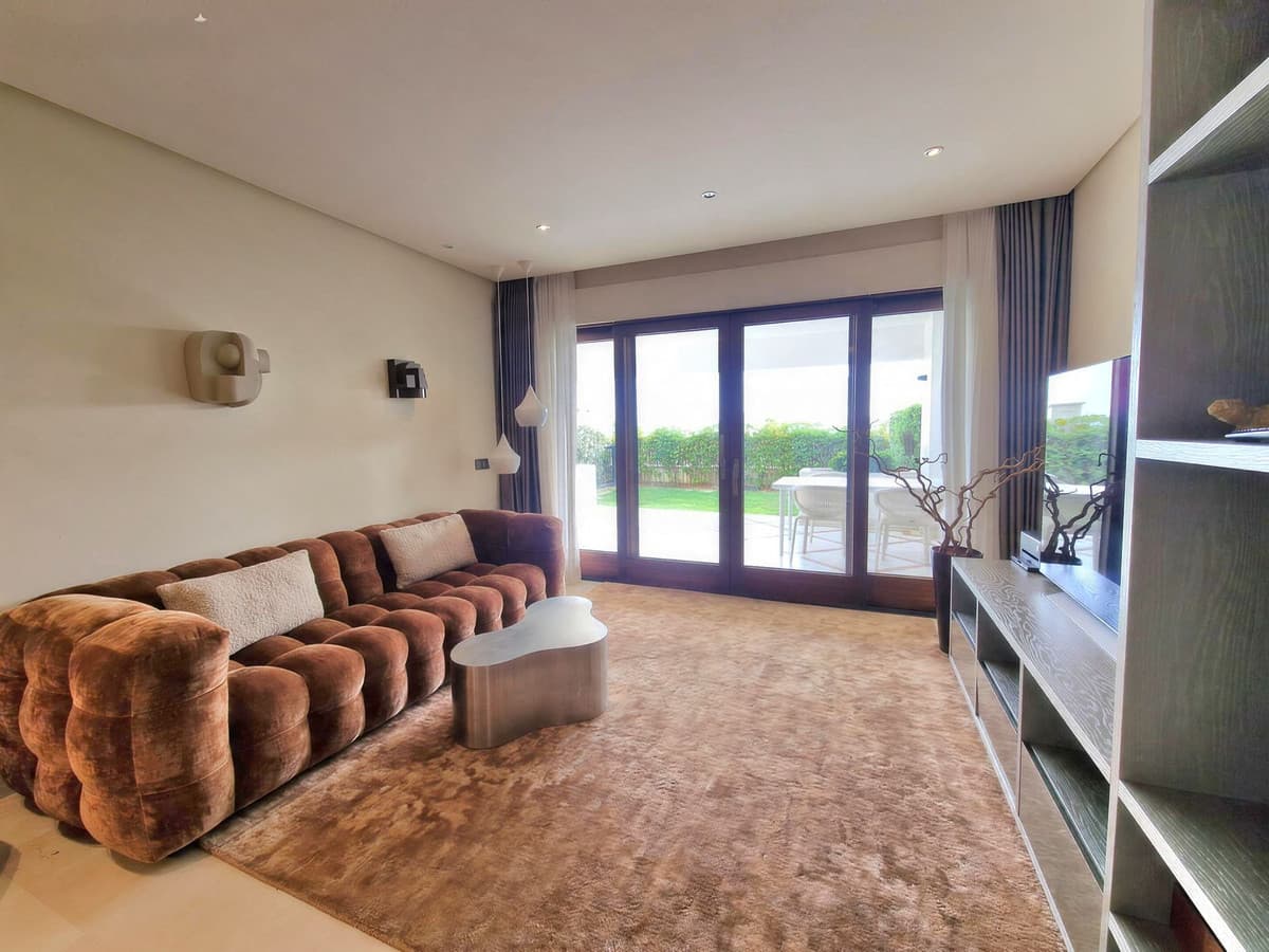 Ground Floor Apartment in Estepona — photo 10 of 10