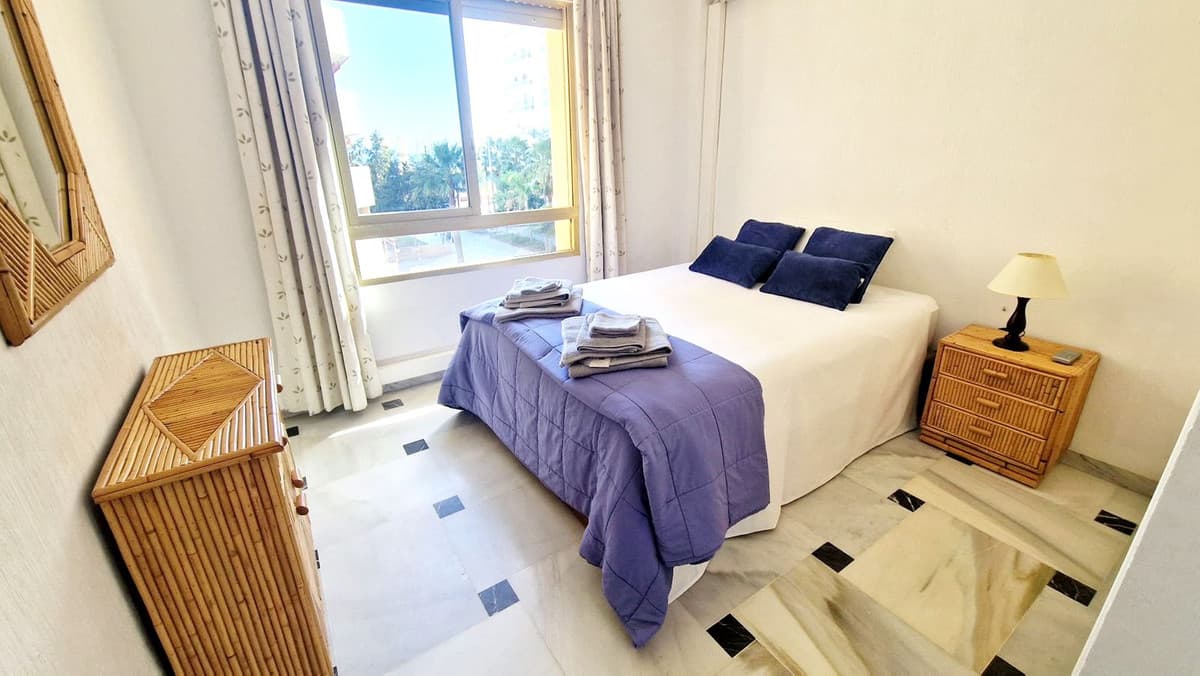 Middle Floor Apartment in Fuengirola — photo 10 of 10