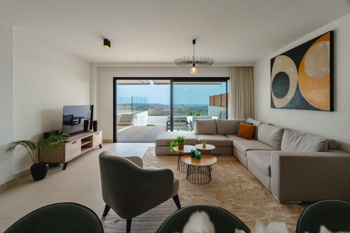 Middle Floor Apartment in Calanova Golf — photo 3 of 10