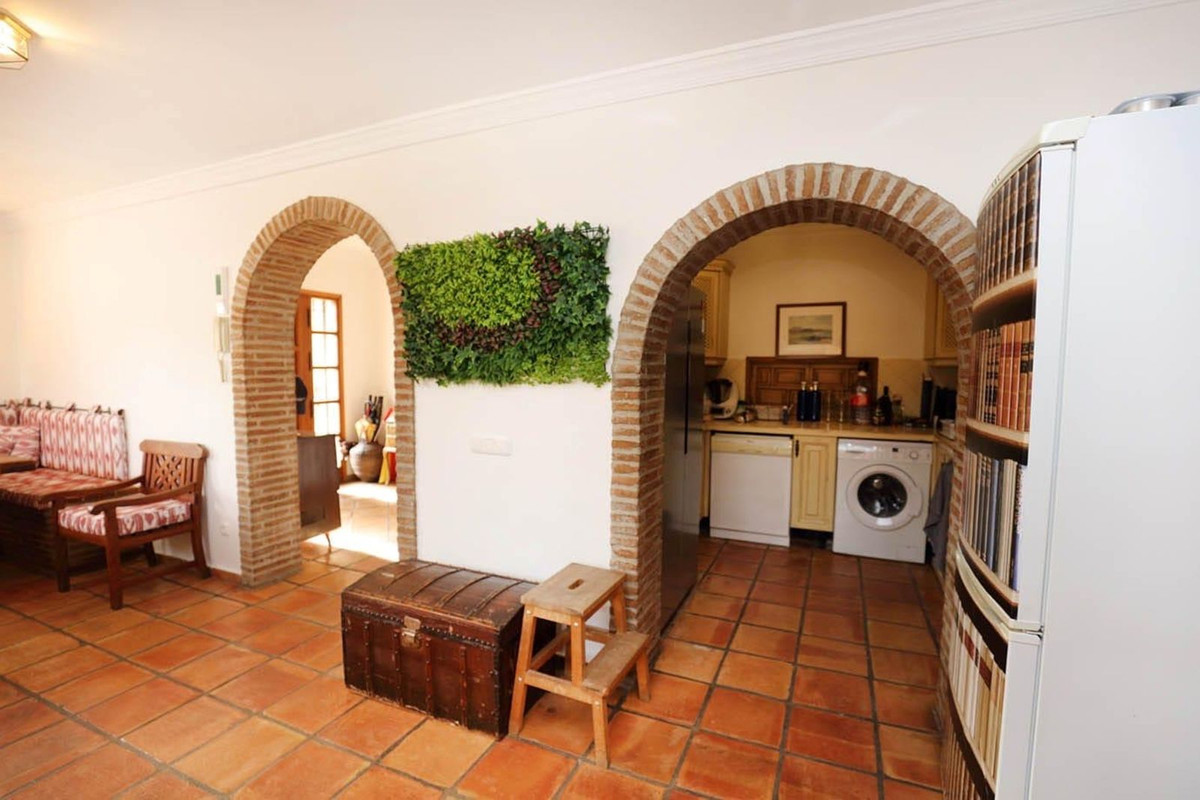 Detached Villa in Atalaya — photo 8 of 10