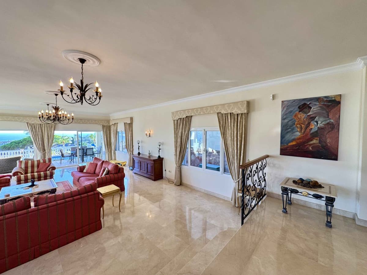Detached Villa in Riviera del Sol — photo 10 of 10