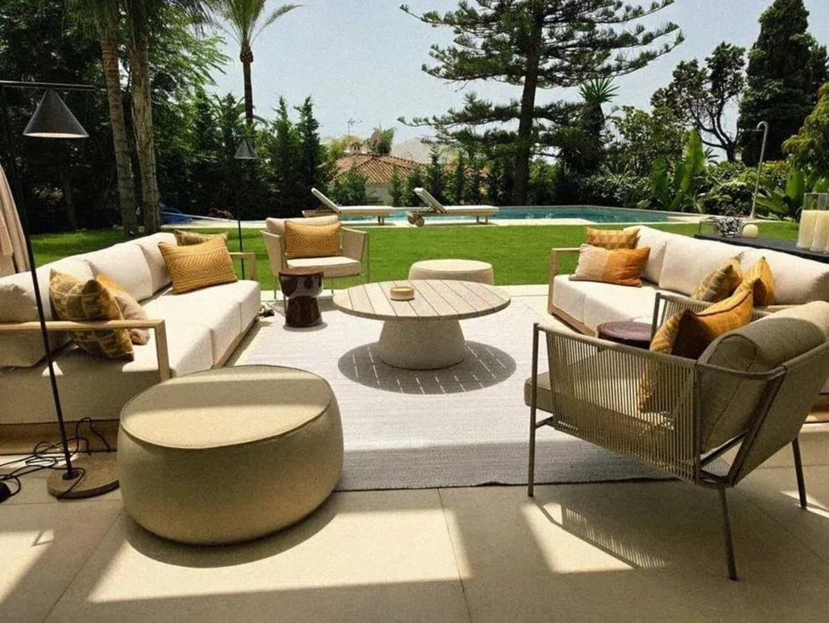 Detached Villa in Los Monteros — photo 3 of 10