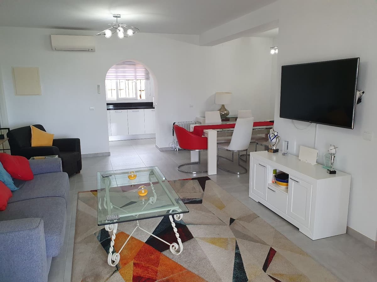 Ground Floor Apartment in El Paraiso — photo 2 of 10