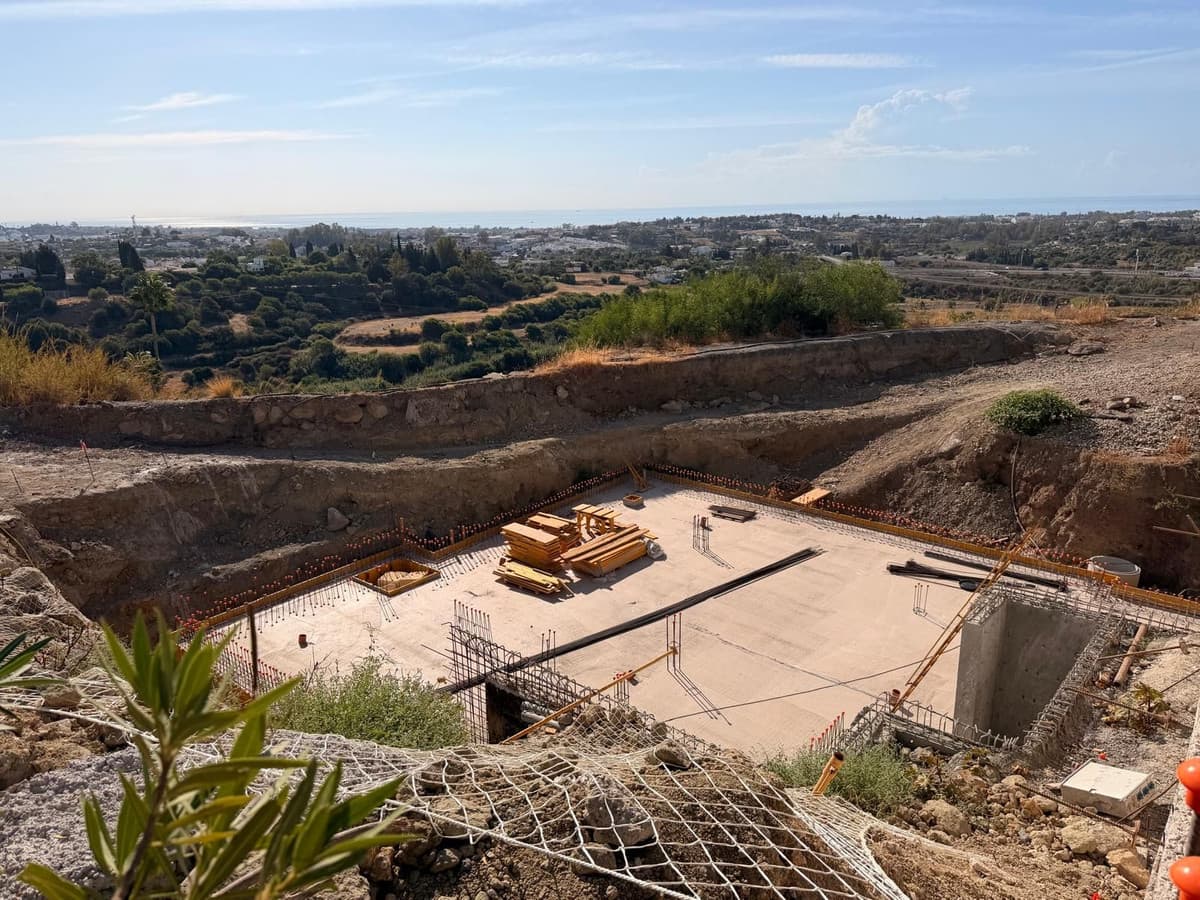 Residential Plot in Benahavís — photo 4 of 8