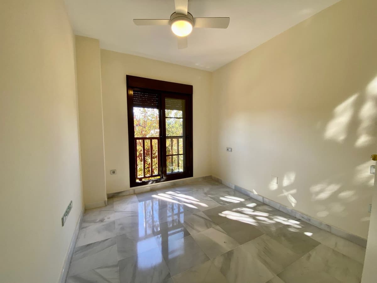Middle Floor Apartment in Hacienda del Sol — photo 6 of 10