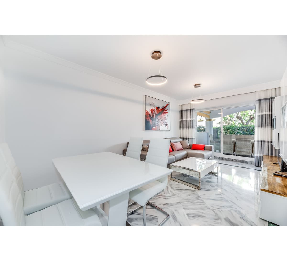Ground Floor Apartment in Nueva Andalucía — photo 6 of 10