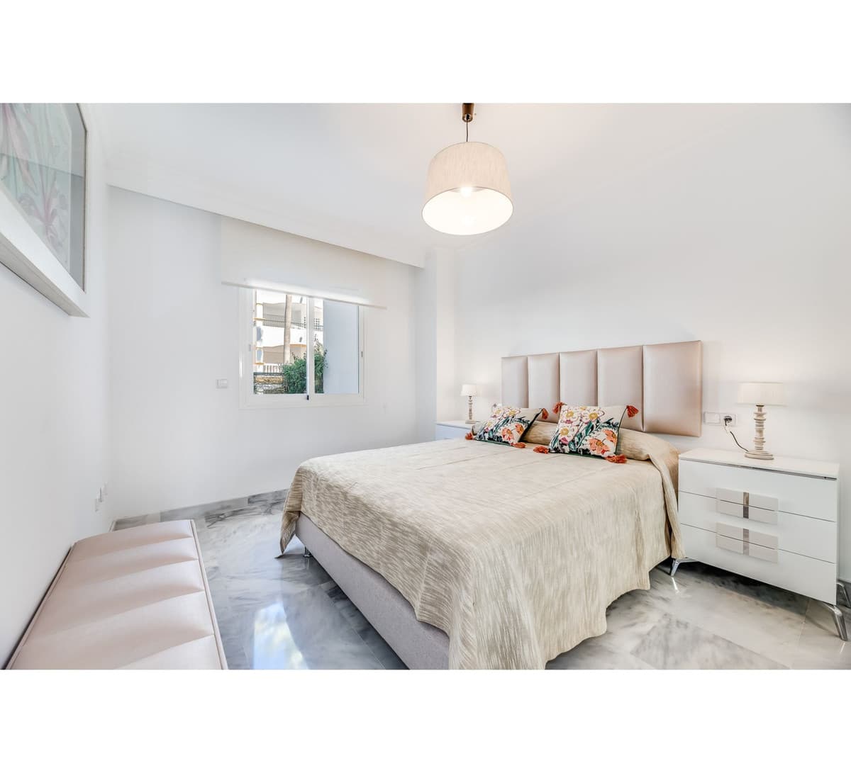 Ground Floor Apartment in Nueva Andalucía — photo 9 of 10