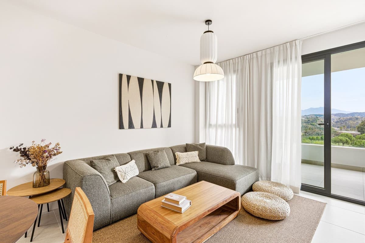 Middle Floor Apartment in Calanova Golf — photo 9 of 10