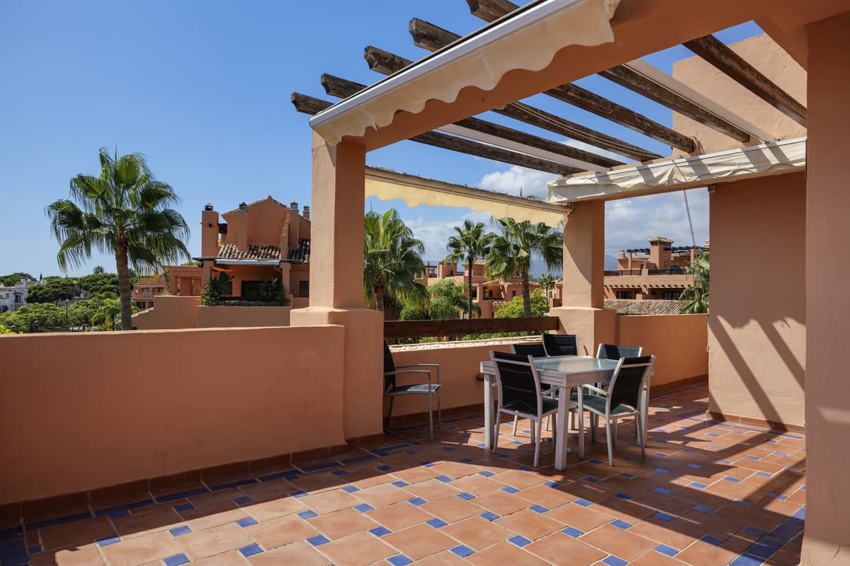Penthouse Duplex in Estepona — photo 3 of 10