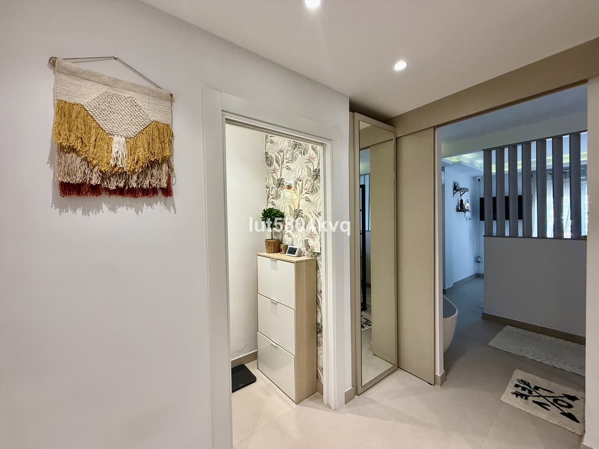 Ground Floor Apartment in La Quinta — photo 9 of 10
