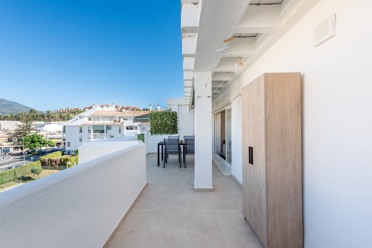 Penthouse in La Campana — photo 7 of 10