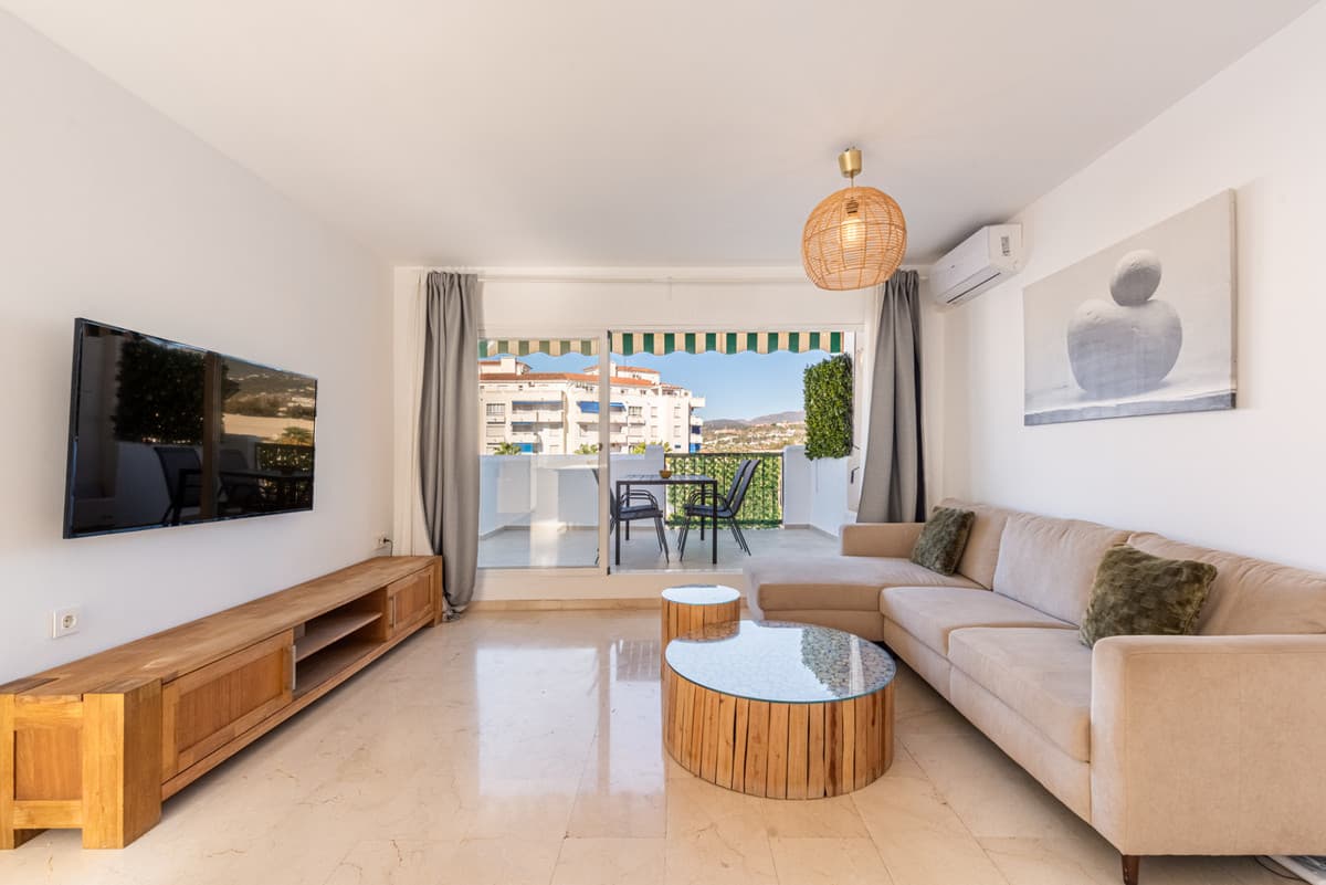 Penthouse in La Campana — photo 8 of 10