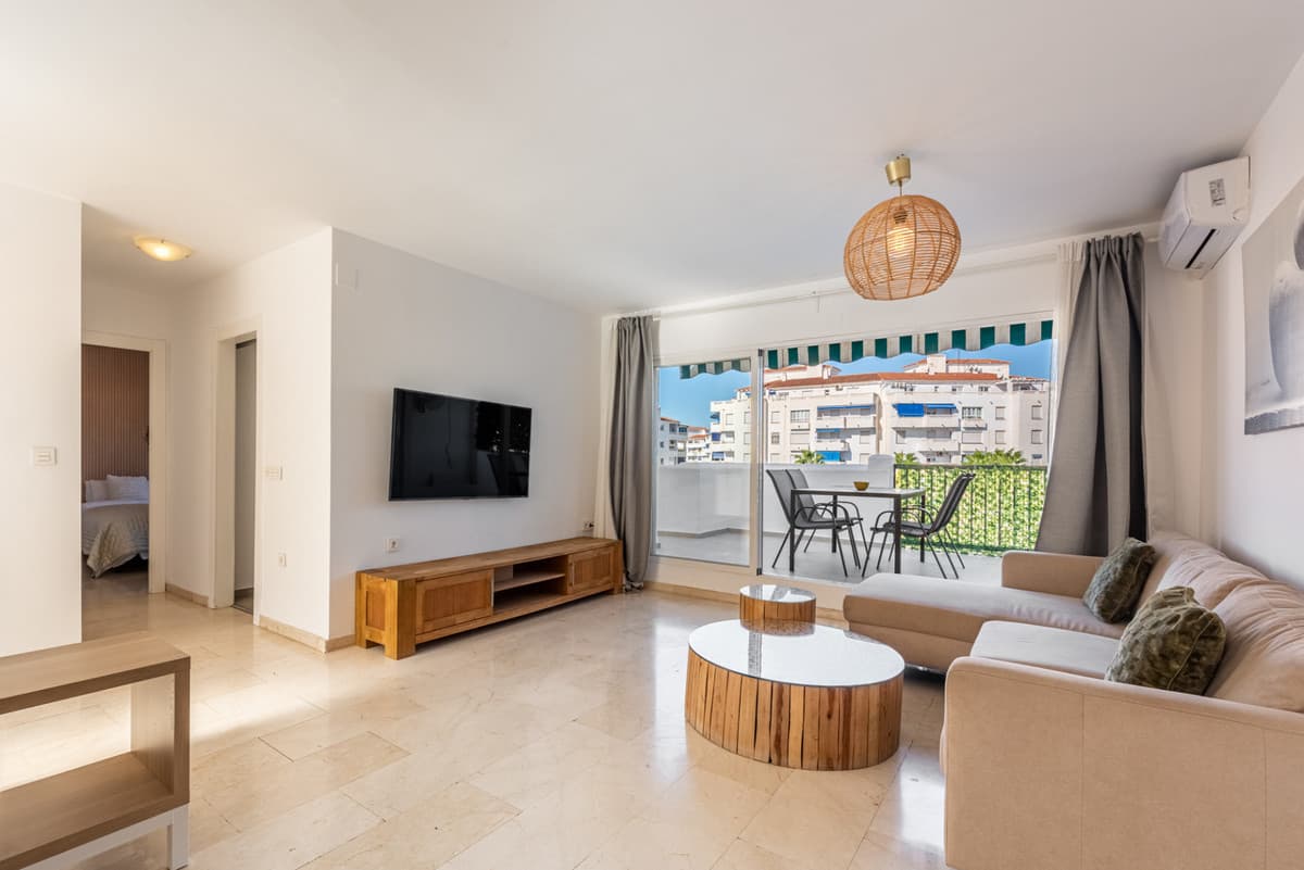 Penthouse in La Campana — photo 9 of 10