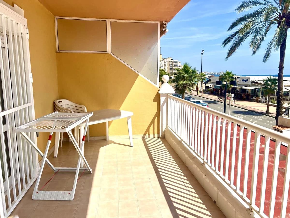 Middle Floor Apartment in Fuengirola — photo 3 of 10