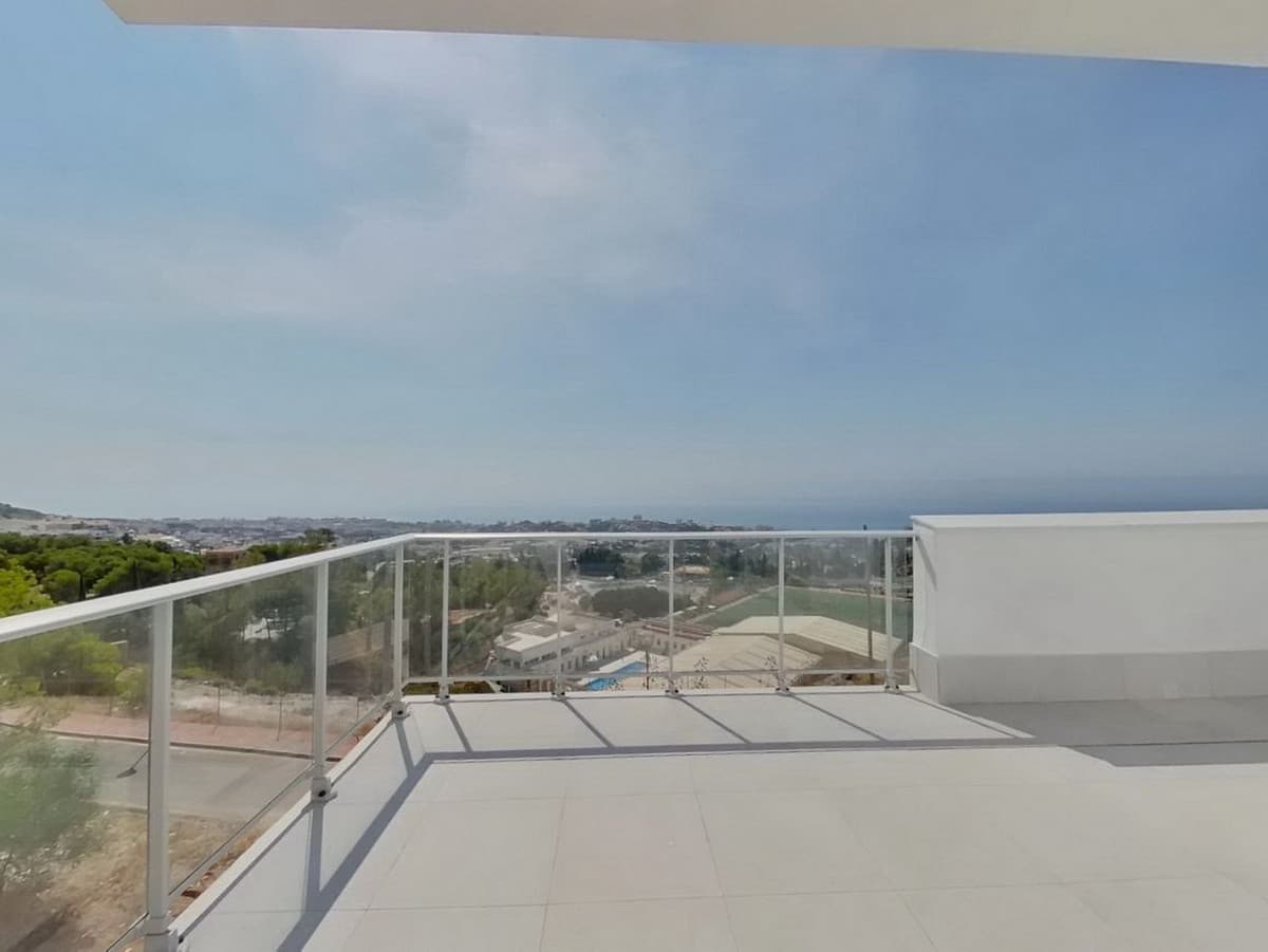Penthouse in Benalmadena Pueblo — photo 2 of 10
