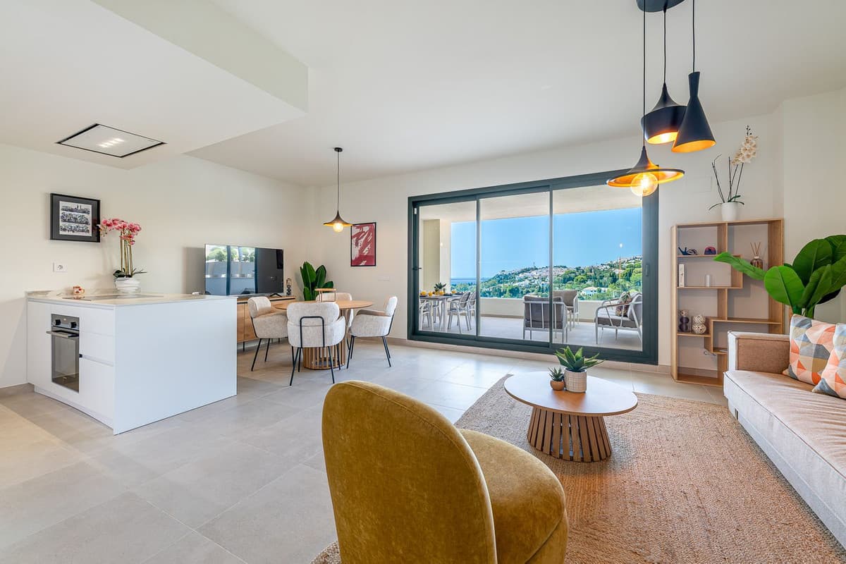 Middle Floor Apartment in Benalmadena — photo 2 of 10