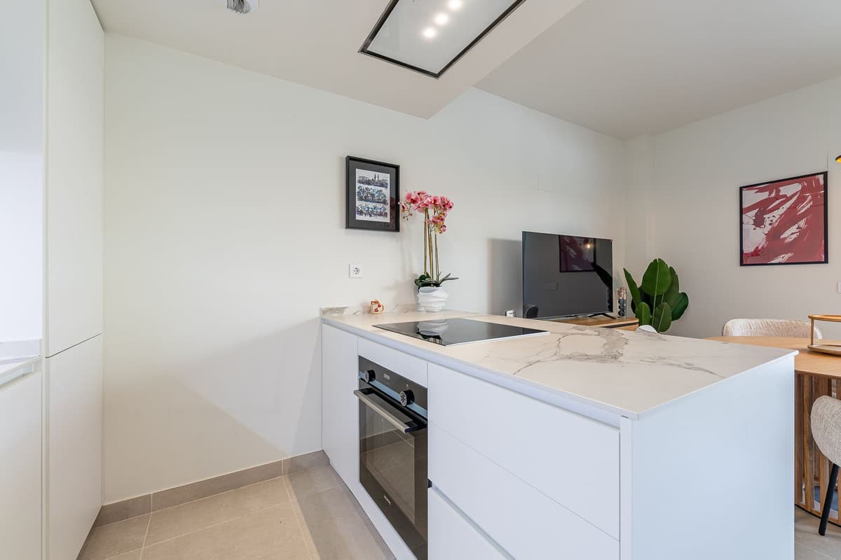 Middle Floor Apartment in Benalmadena — photo 4 of 10