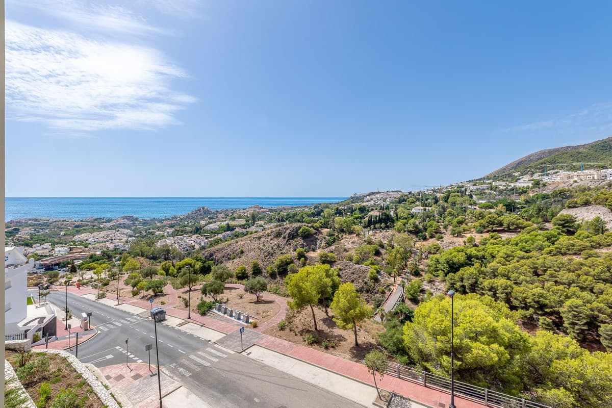 Middle Floor Apartment in Benalmadena — photo 10 of 10