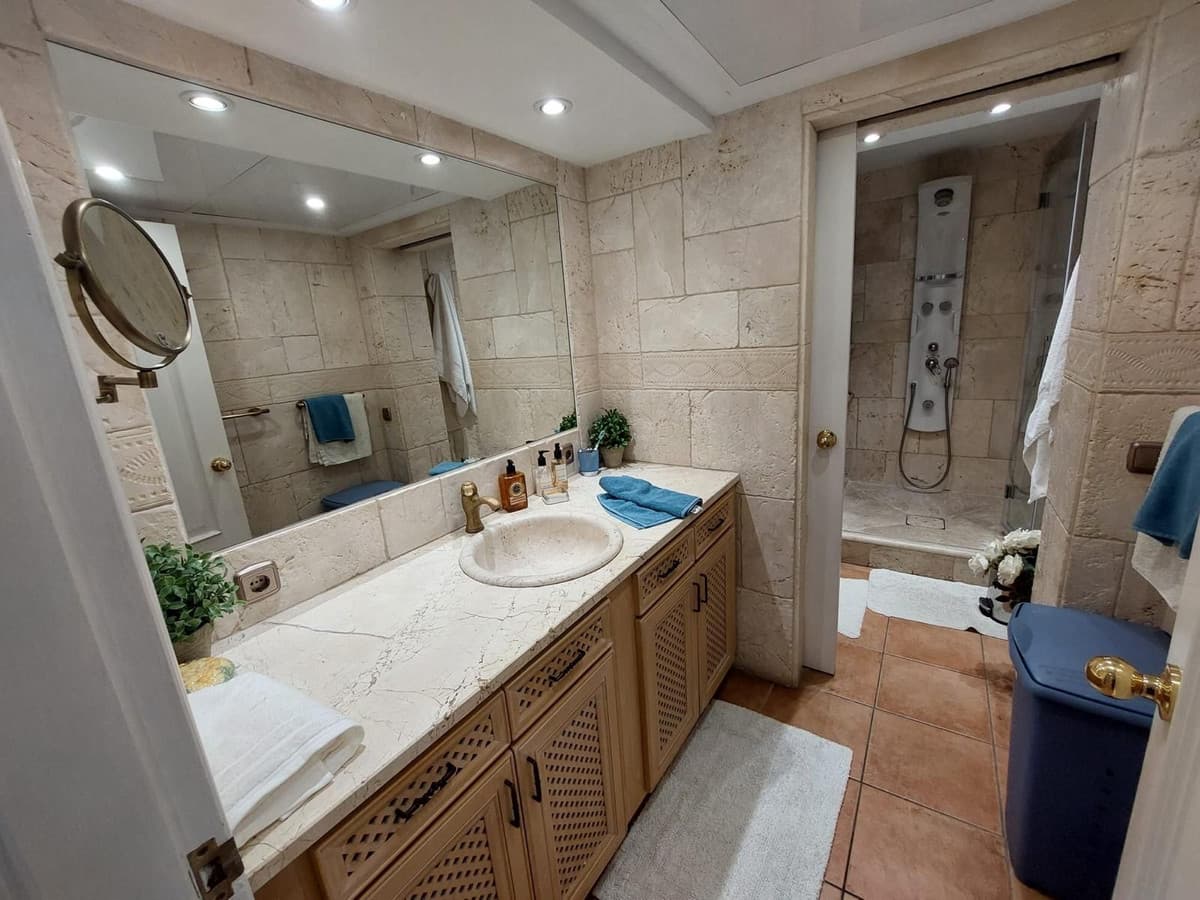 Penthouse Duplex in Marbella — photo 5 of 10