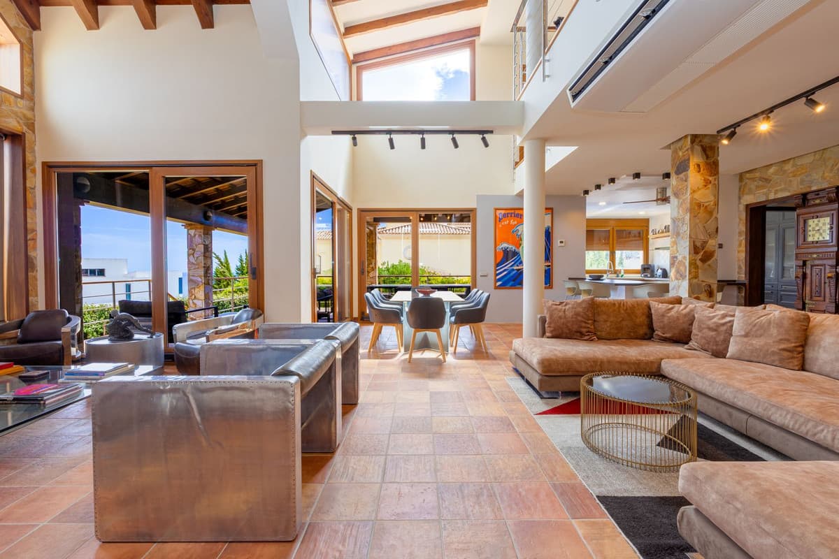 Detached Villa in La Alcaidesa — photo 8 of 10