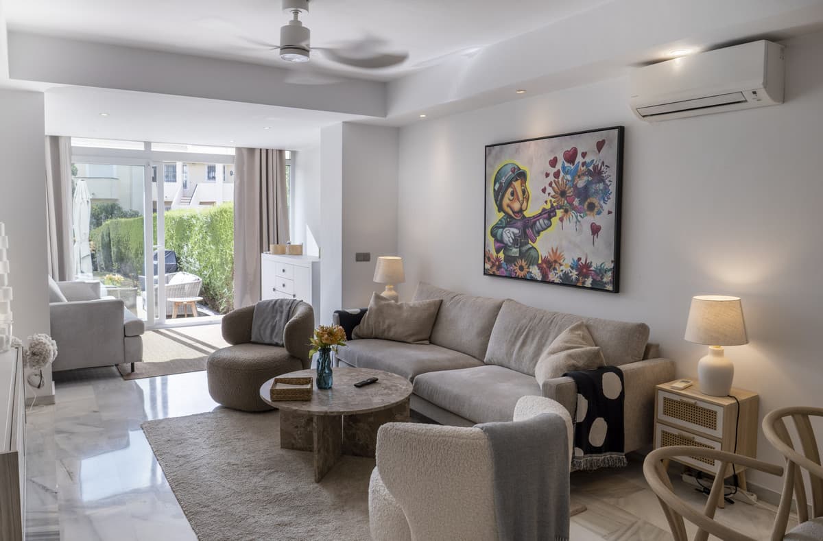 Ground Floor Apartment in Estepona — photo 2 of 10