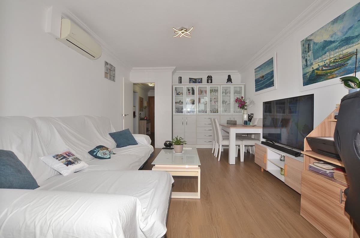 Middle Floor Apartment in Fuengirola — photo 6 of 10