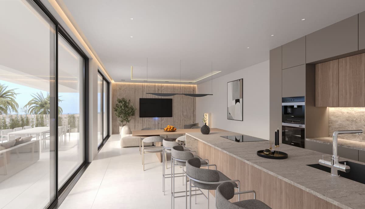 Lantana — photo 7 of 10