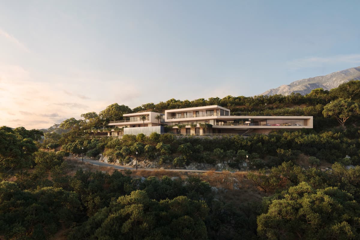 VILLA ISOLA — photo 1 of 7