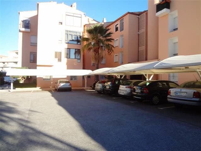 Middle Floor Apartment in Nueva Andalucía — photo 1 of 10