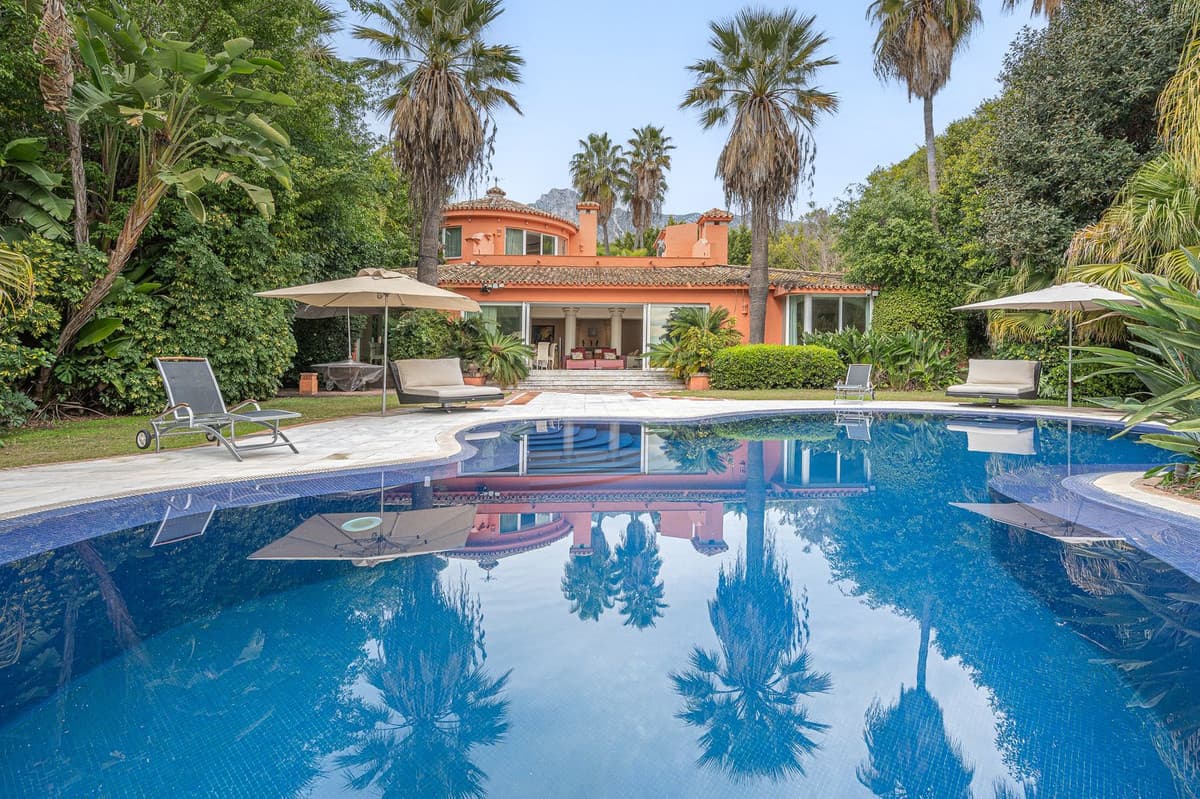 Detached Villa in Nagüeles — photo 4 of 10