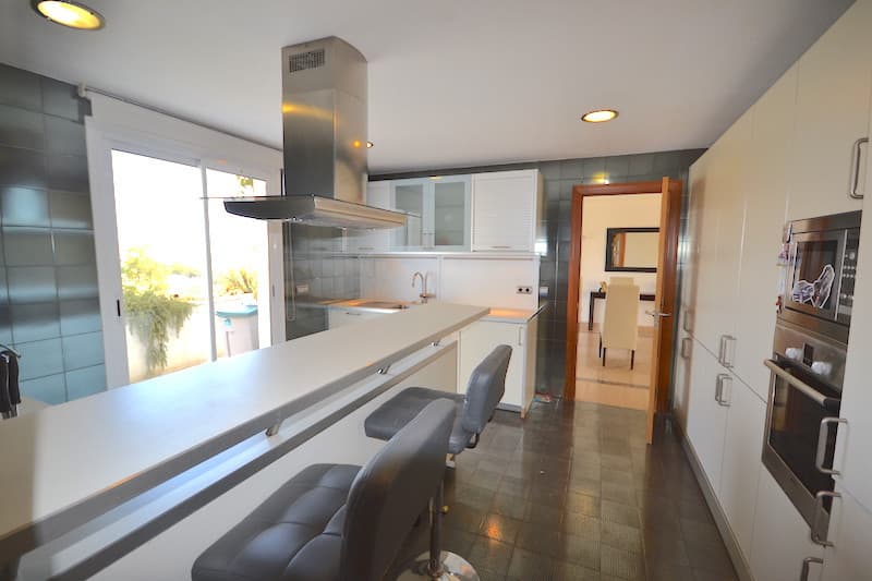 Penthouse in Puerto Banús — photo 3 of 10