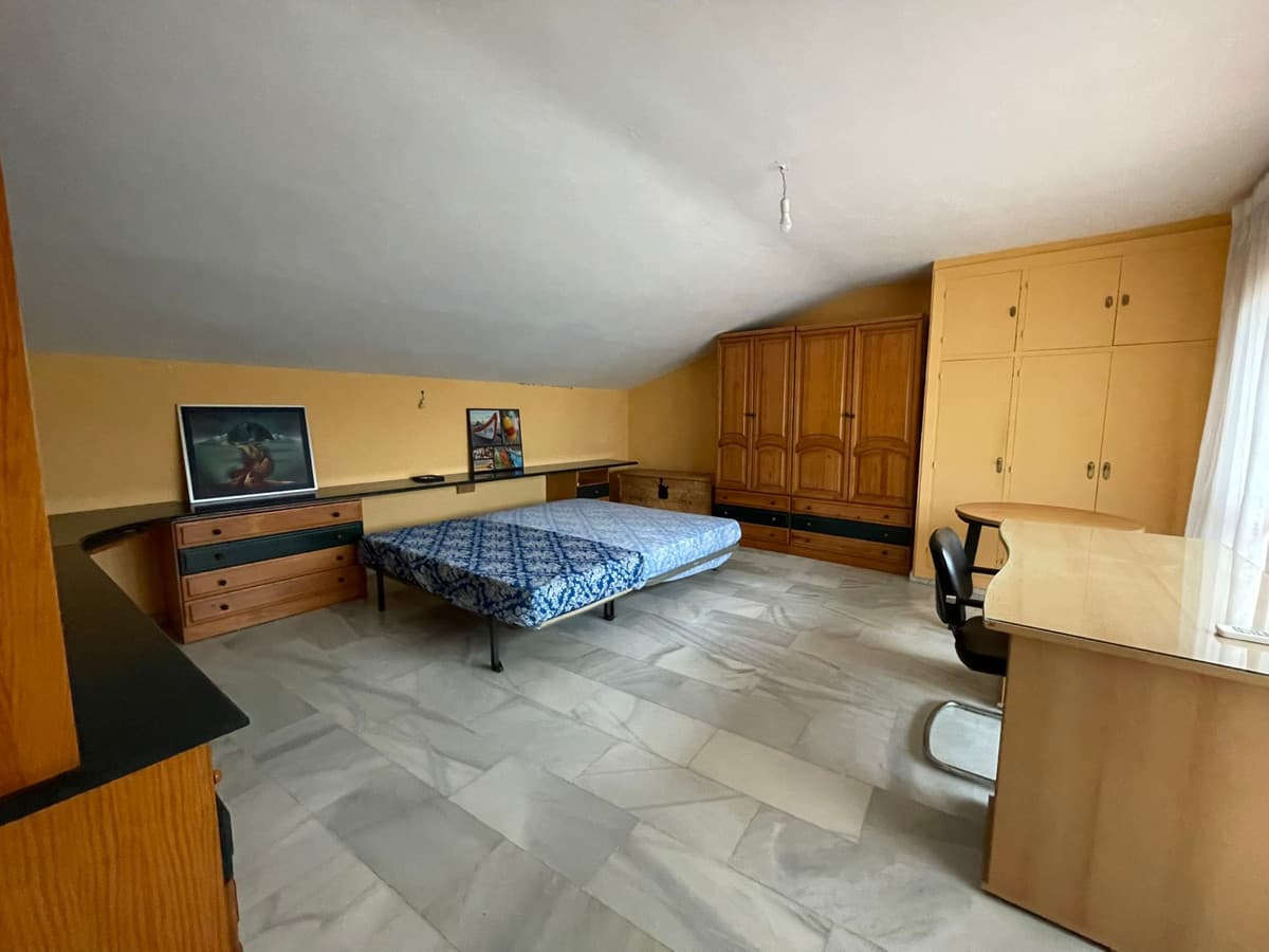 Townhouse in Estepona — photo 10 of 10