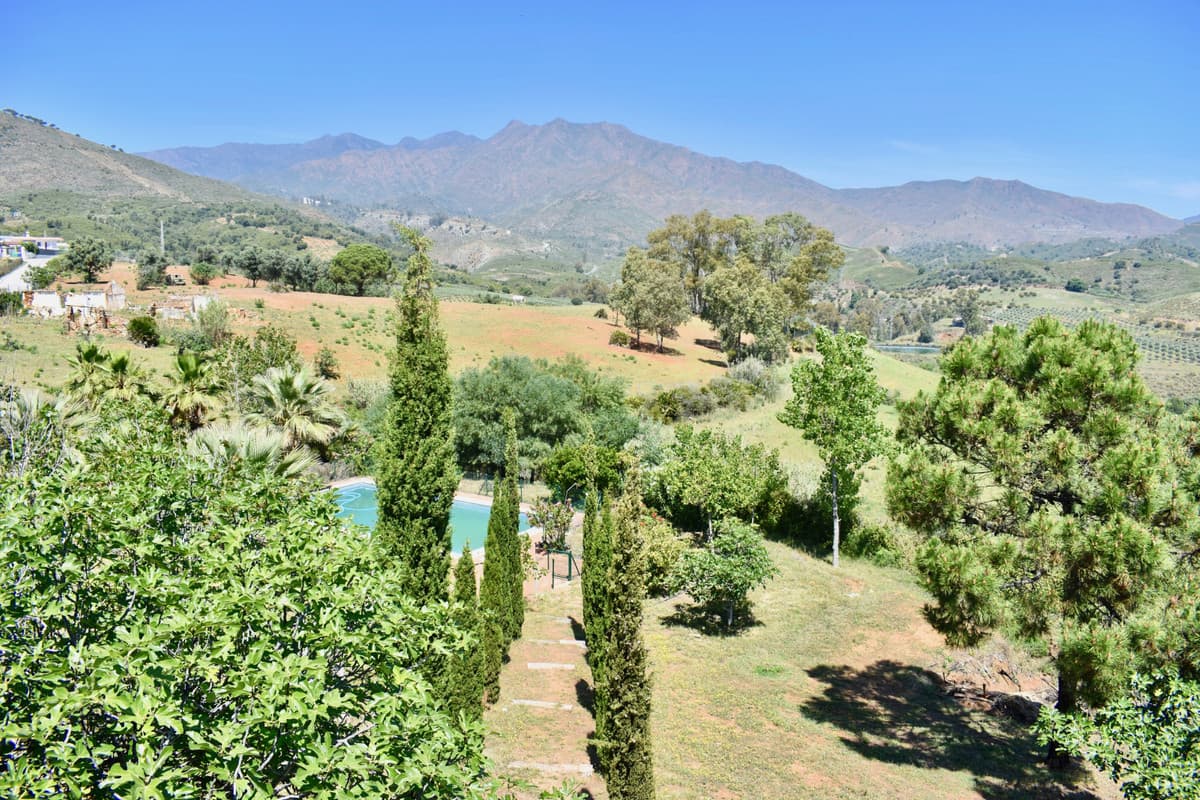 Detached Villa in La Cala de Mijas — photo 2 of 10