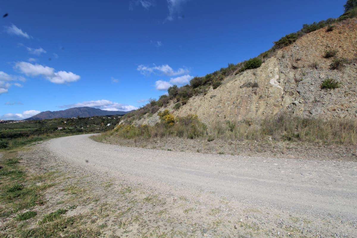 Residential Plot in Benahavís — photo 10 of 10