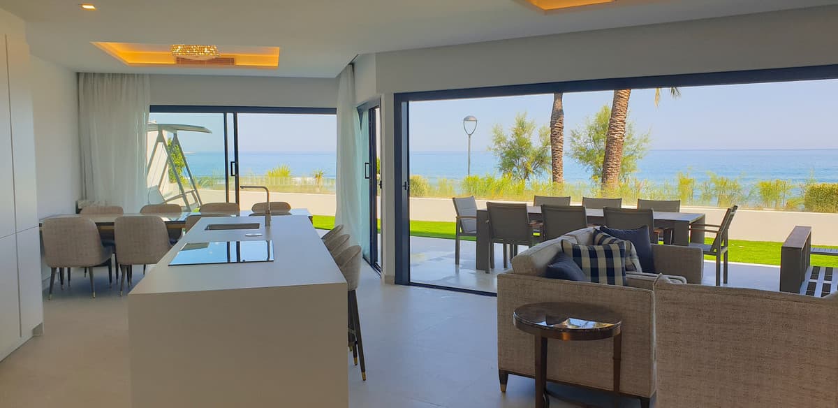 Townhouse in Estepona — photo 7 of 10