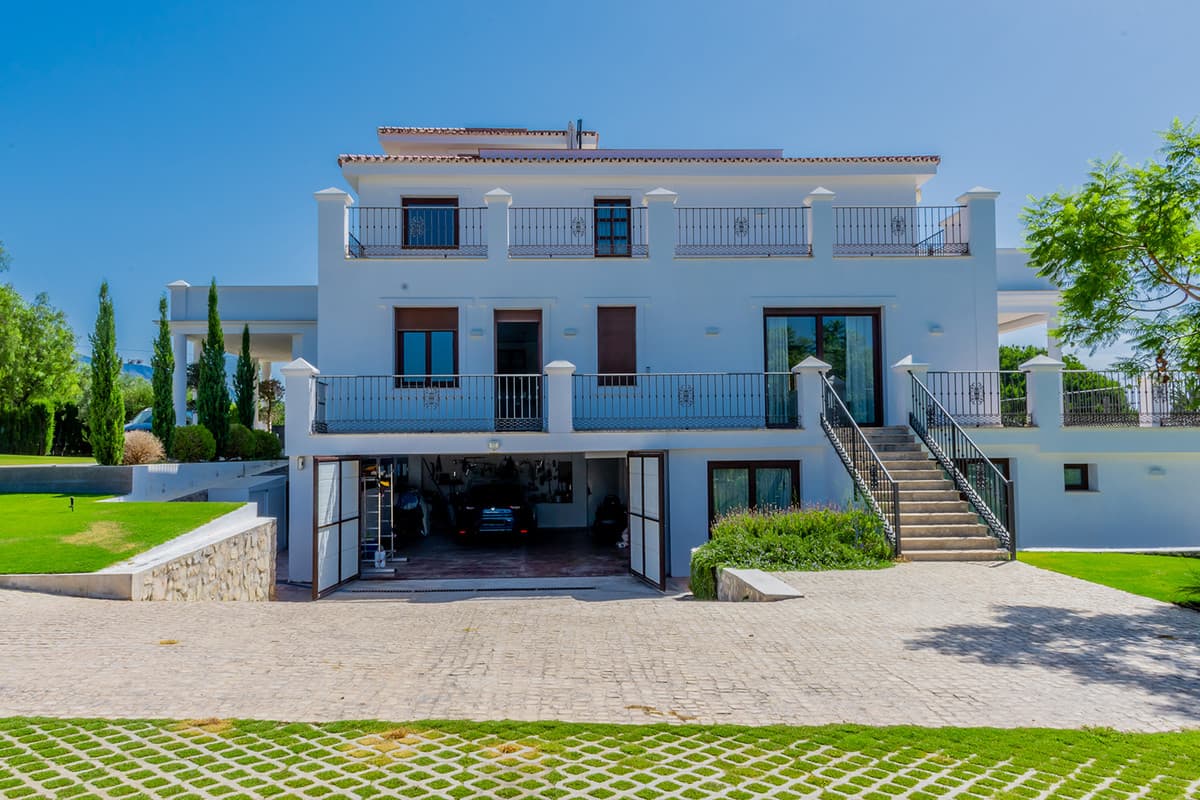 Detached Villa in Guadalmina Alta — photo 5 of 10