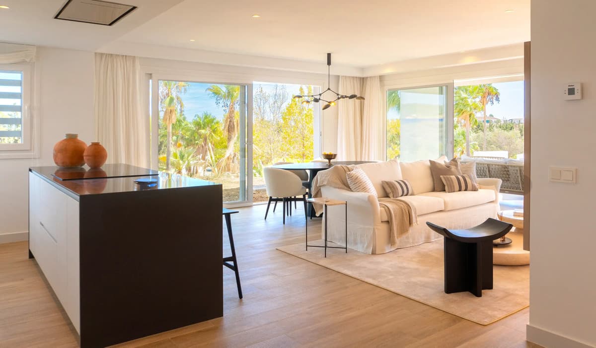 Top Floor Apartment in Casares — photo 6 of 10