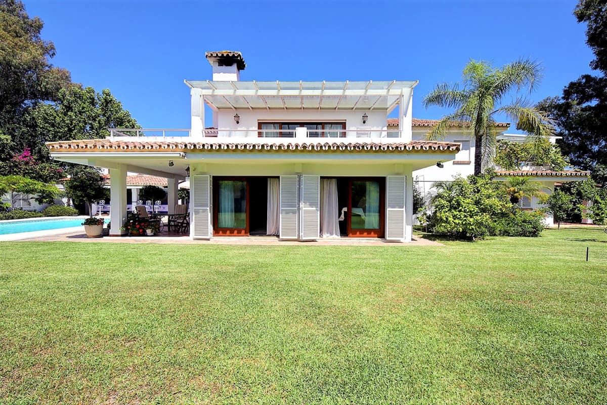 Detached Villa in Costalita — photo 3 of 10
