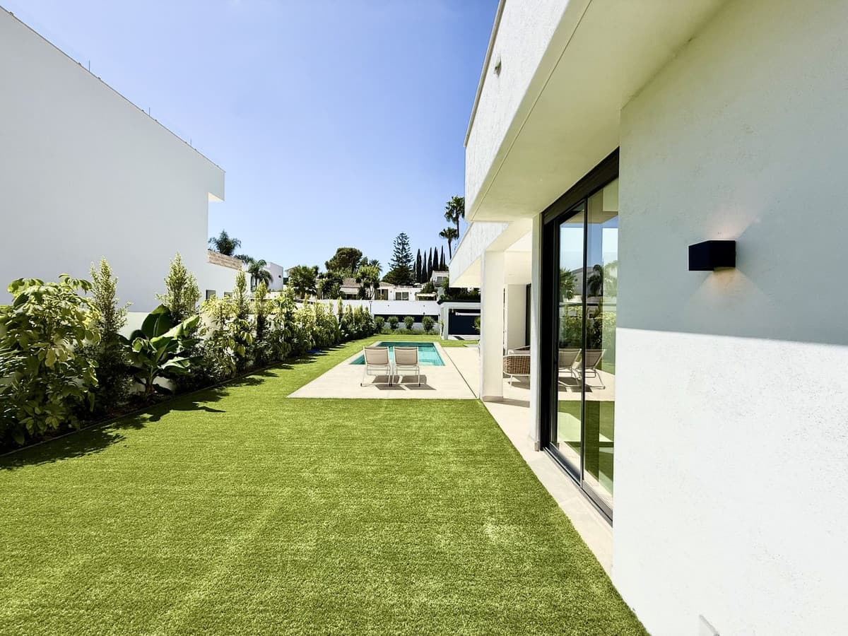 Detached Villa in New Golden Mile — photo 6 of 10