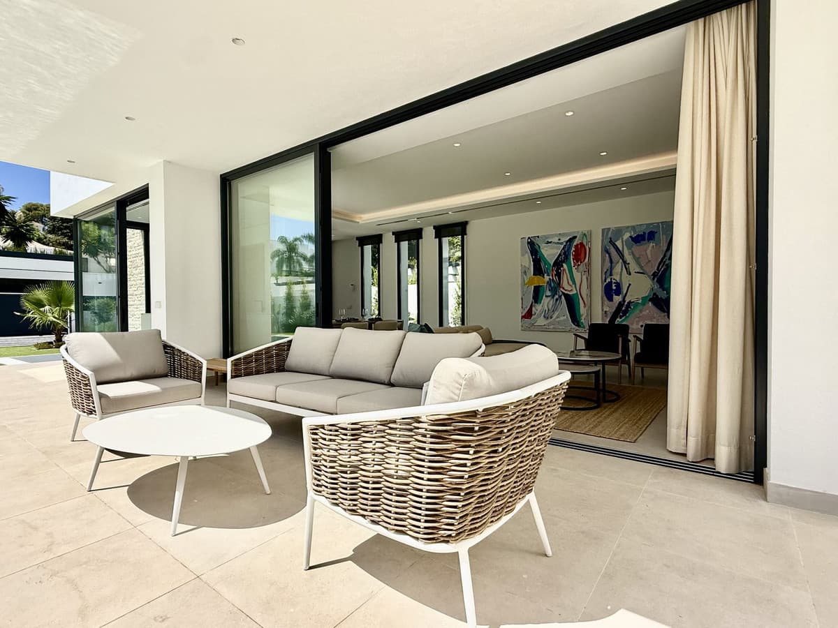 Detached Villa in New Golden Mile — photo 10 of 10