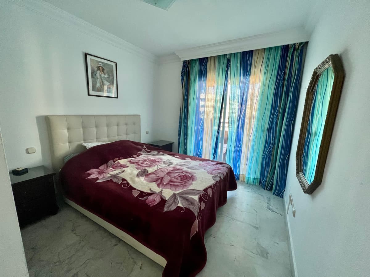 Middle Floor Apartment in Puerto Banús — photo 6 of 10
