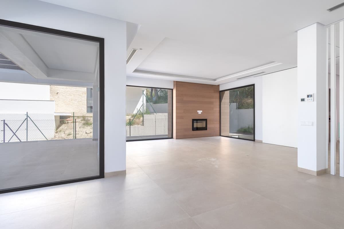 Detached Villa in The Golden Mile — photo 7 of 10