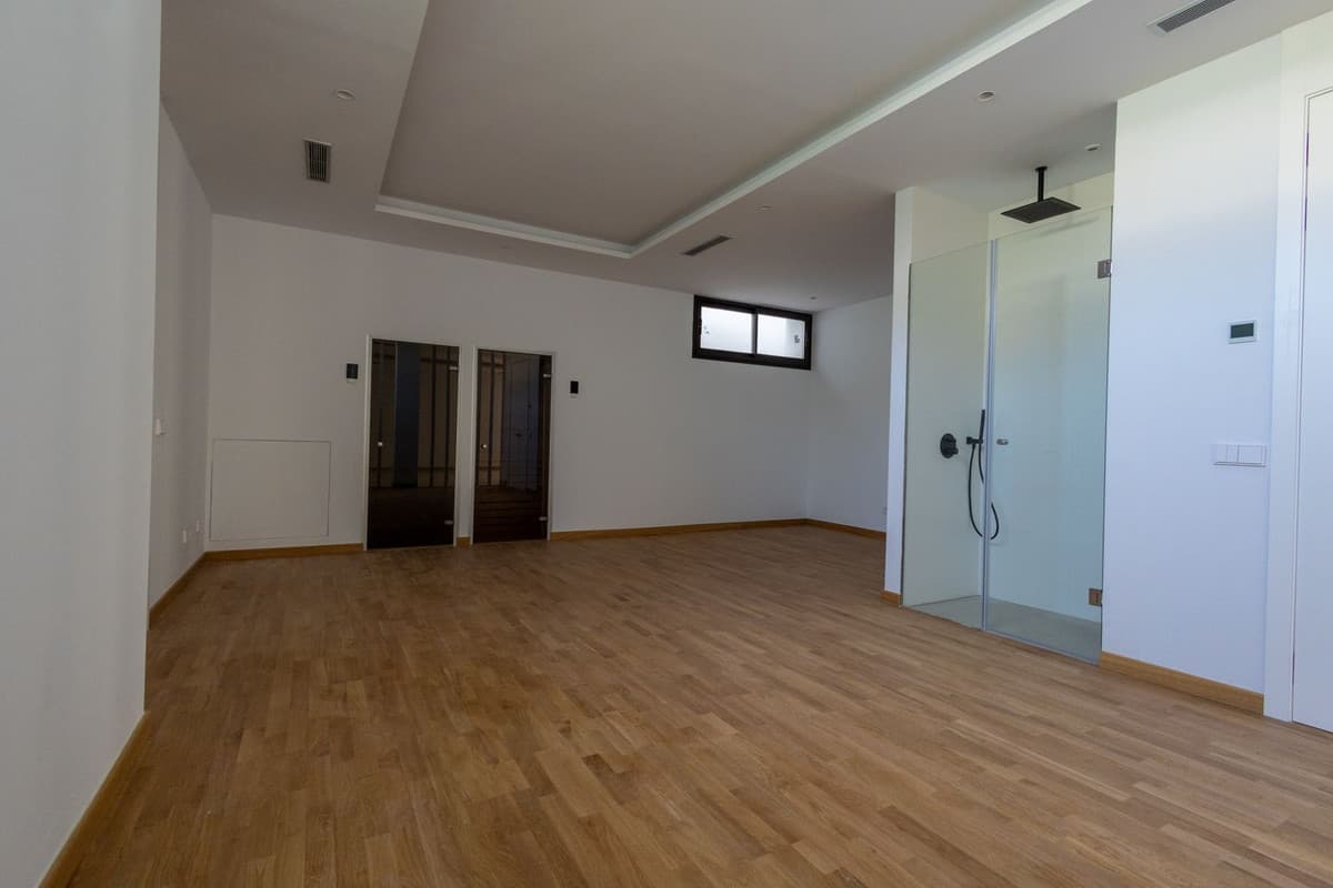Detached Villa in The Golden Mile — photo 9 of 10