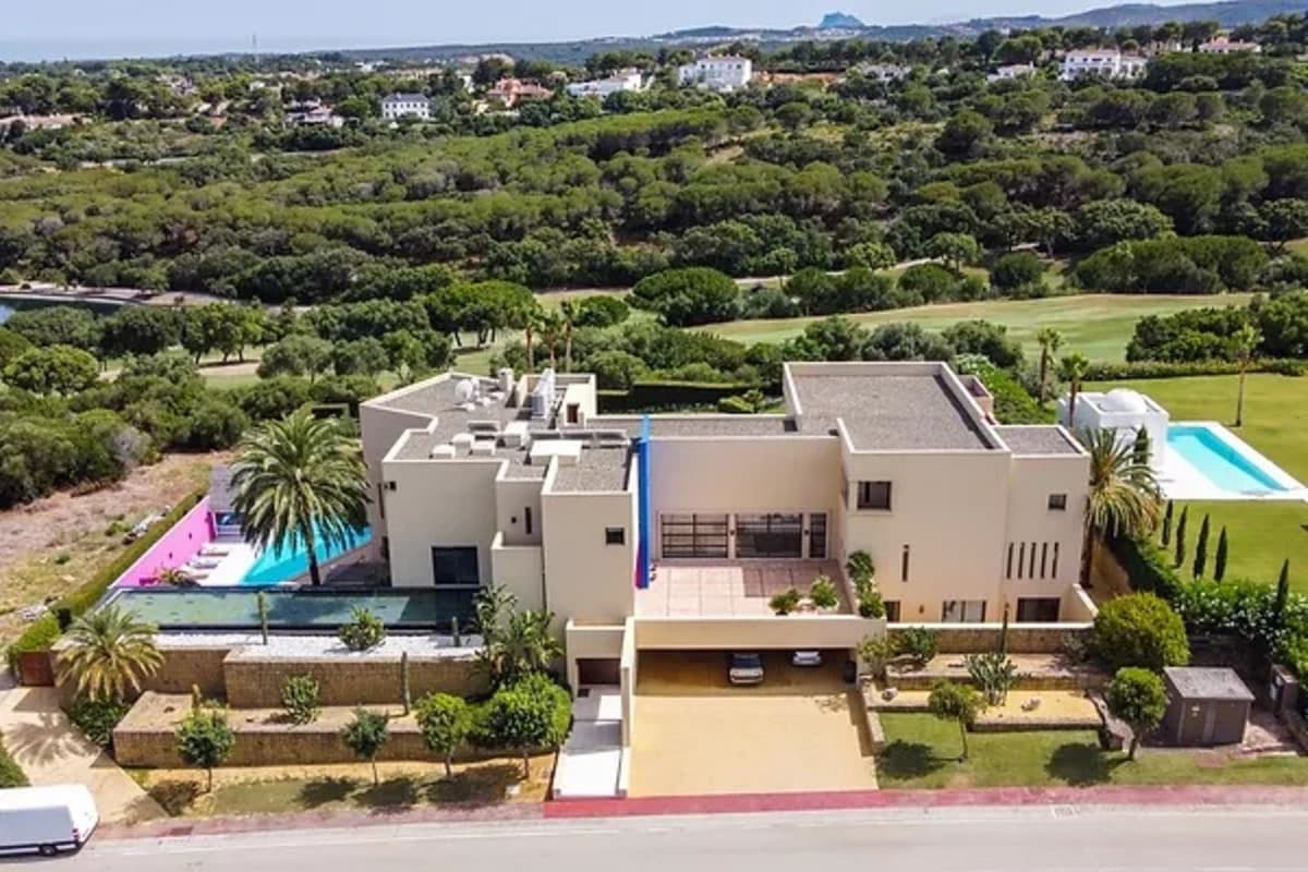 Detached Villa in Sotogrande Alto — photo 3 of 10