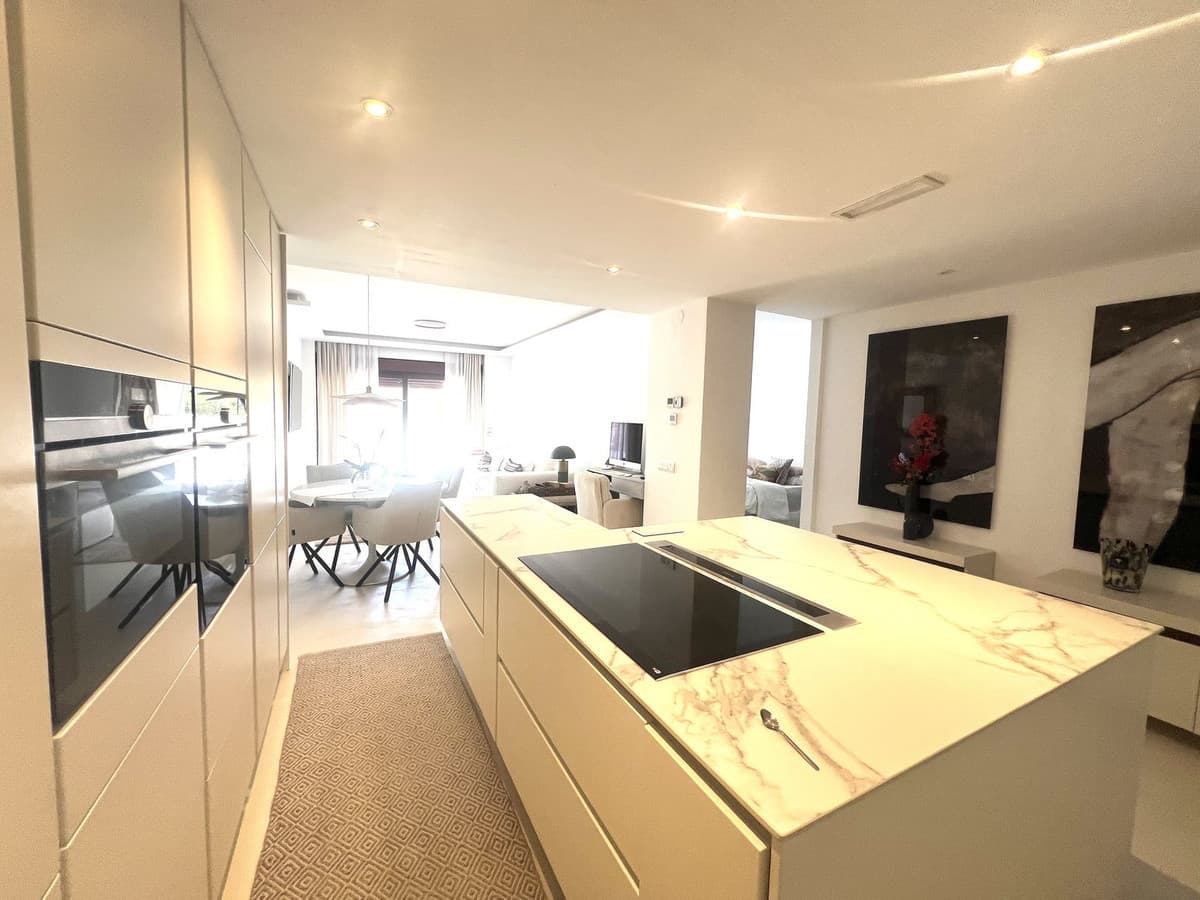 Ground Floor Apartment in Nueva Andalucía — photo 8 of 10