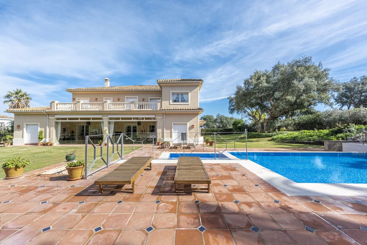 Detached Villa in San Roque Club — photo 1 of 10