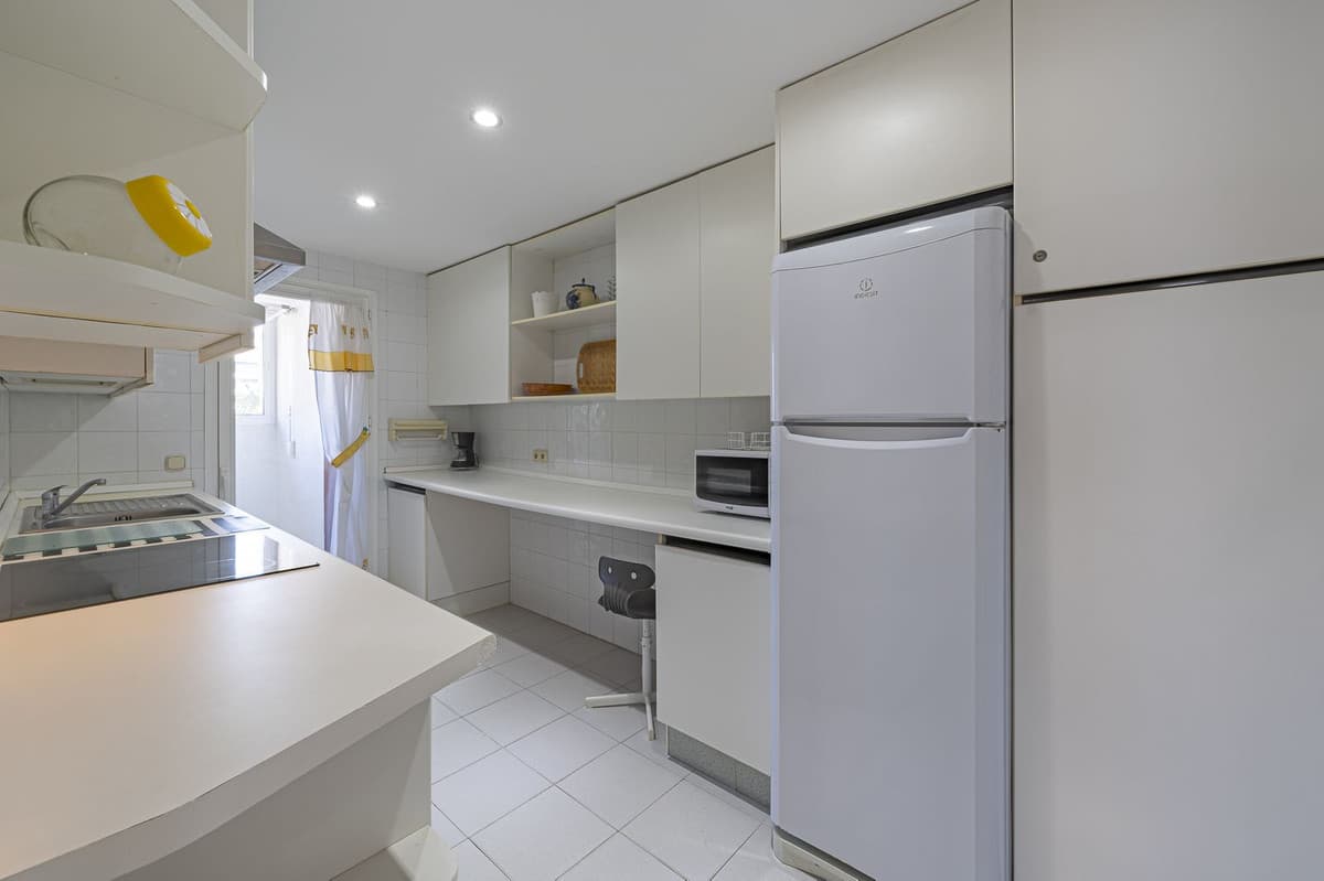 Middle Floor Apartment in Puerto Banús — photo 9 of 10