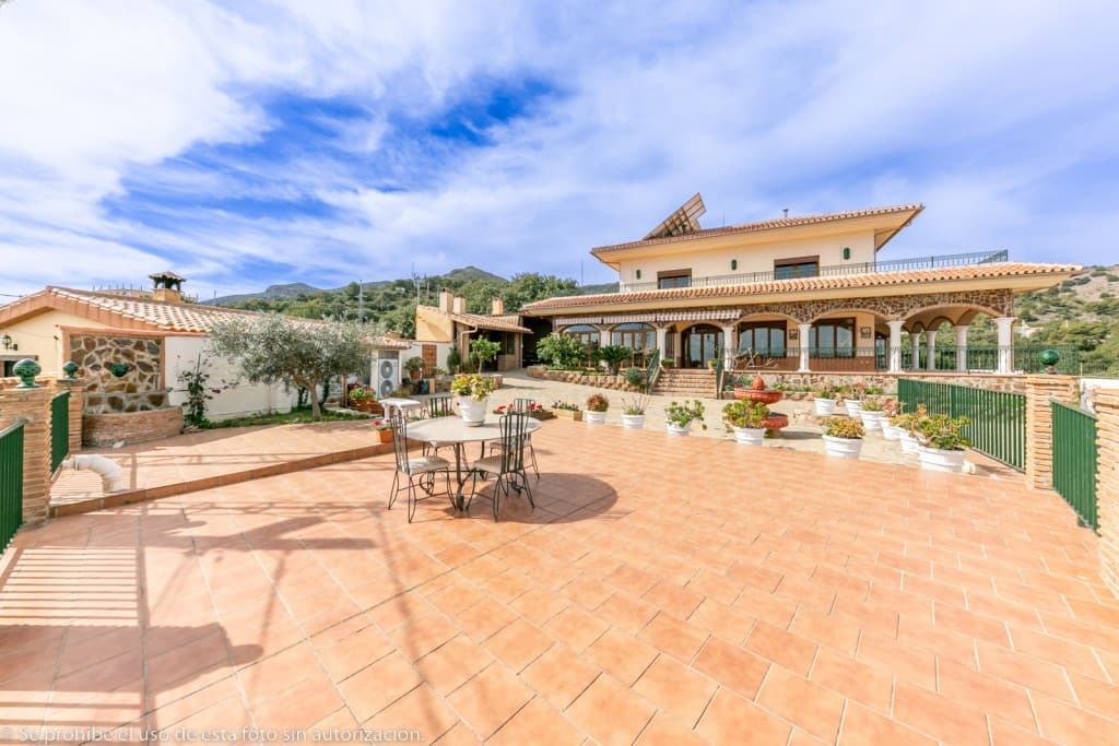 Detached Villa in Churriana — photo 7 of 10