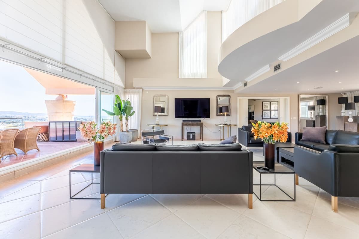 Penthouse in Nueva Andalucía — photo 6 of 10
